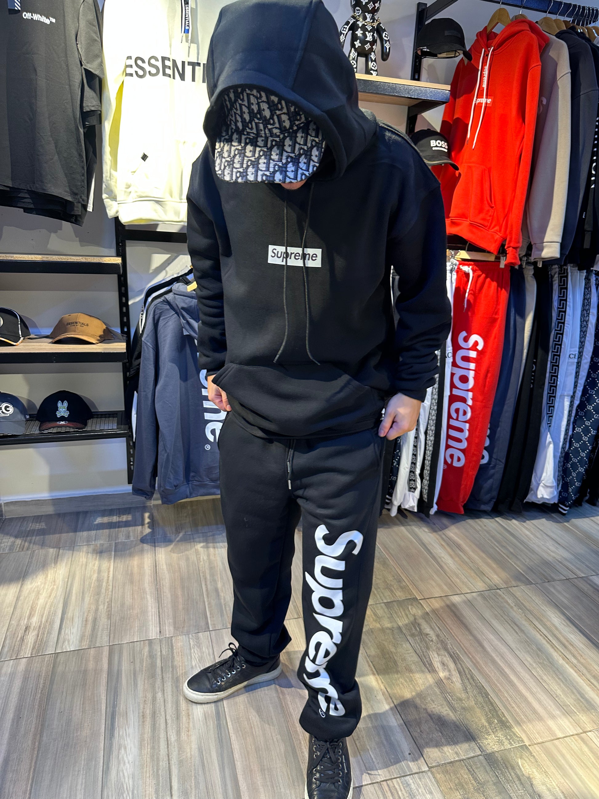 Conjunto alta gama Supreme REF 102